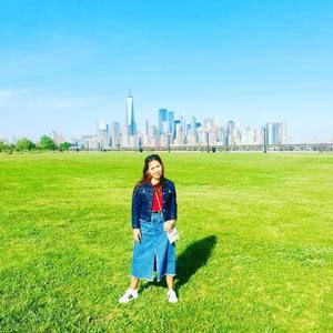 Meet your Posher, Jenaline